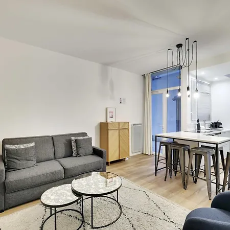 Modern - 2br-6p-oberkampf